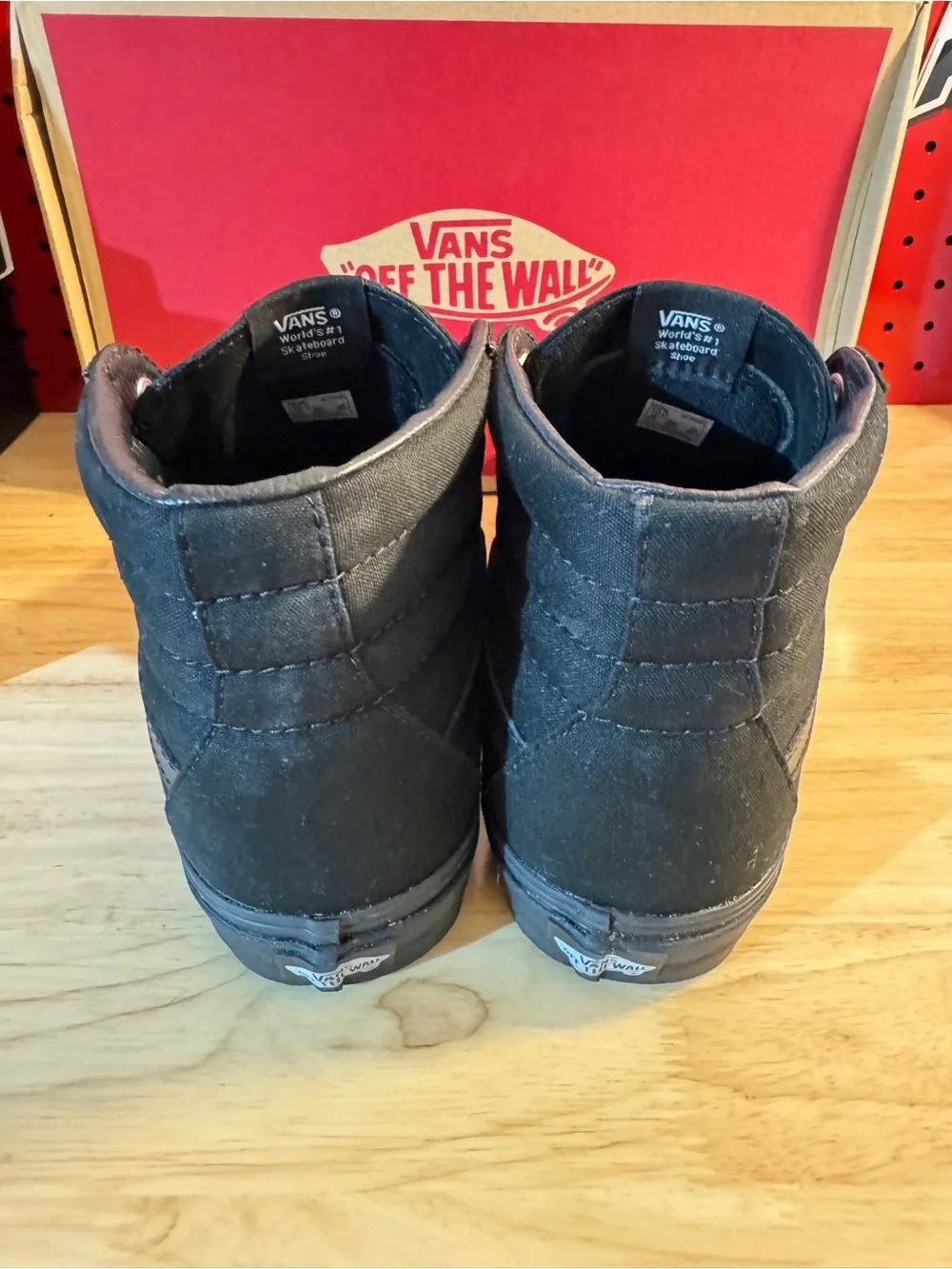 Vans Men's Sk8-Hi Black Canvas High-Top Size 10D